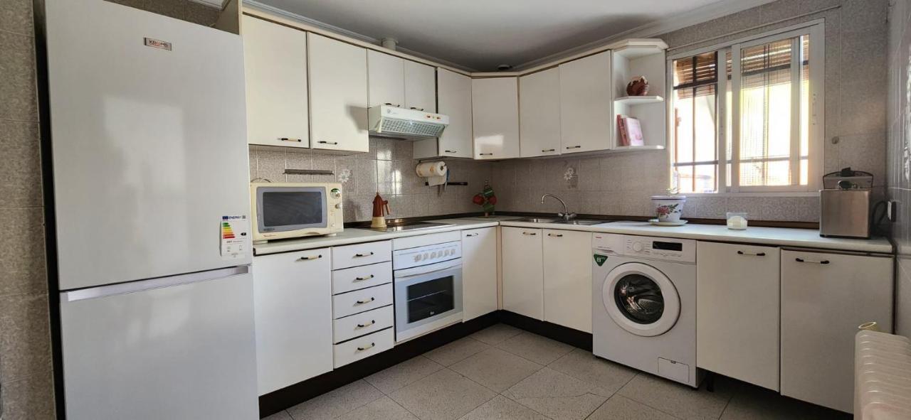 Casa De Tres Habitaciones Con Hermoso Patio Пуертольяно Екстер'єр фото